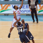 Willie Deane contre Paris-Levallois