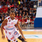 John Linehan contre Cholet